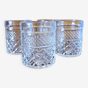 Chiseled diamond-point glass whiskey glasses (set of 4 + 1 free)