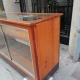Glazed store bank from the 70s.
