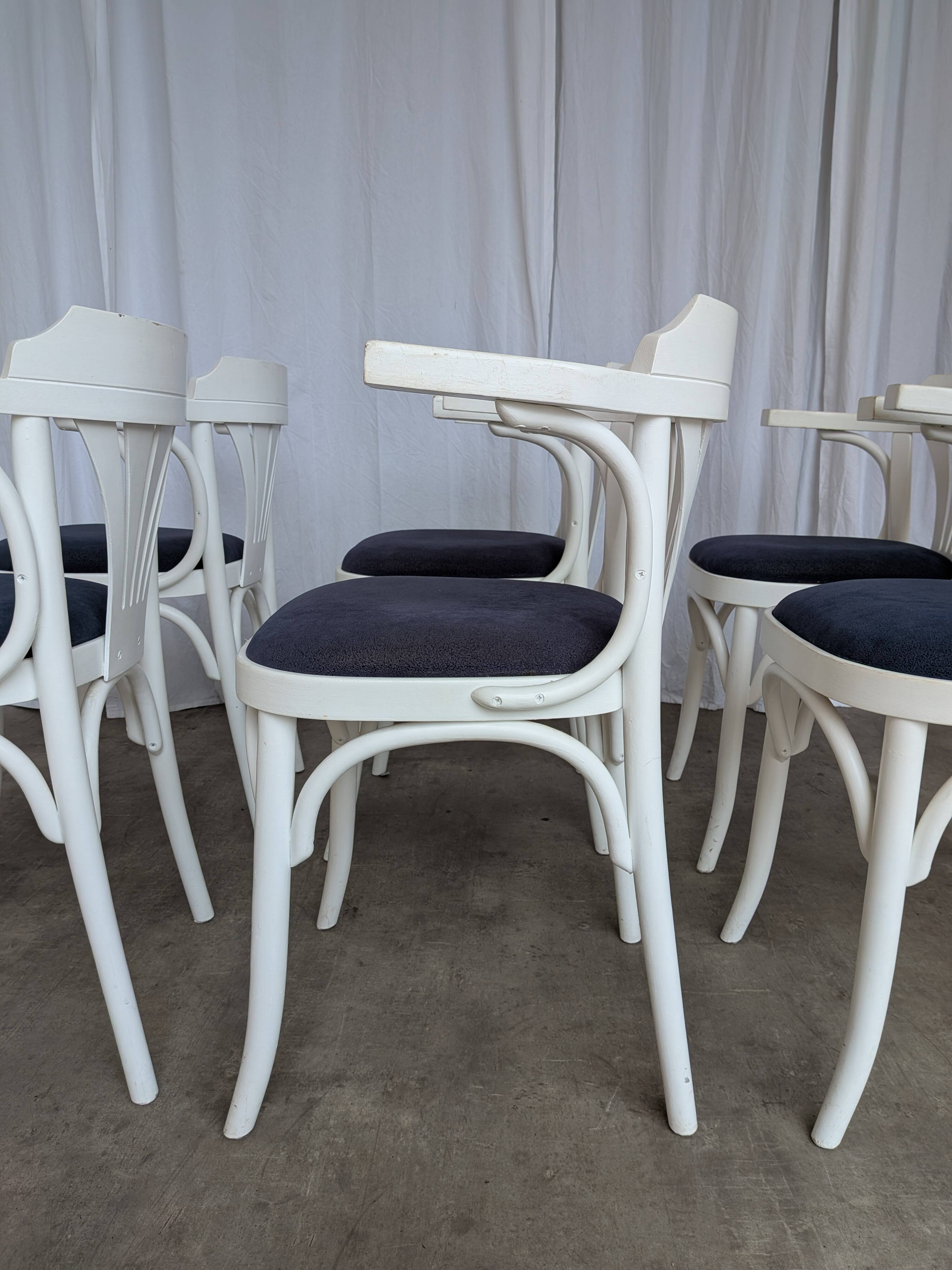 Ensemble de 6 chaises de salle à manger vintage en bois courbé blanc / fauteuil de style Thonet des années 1970