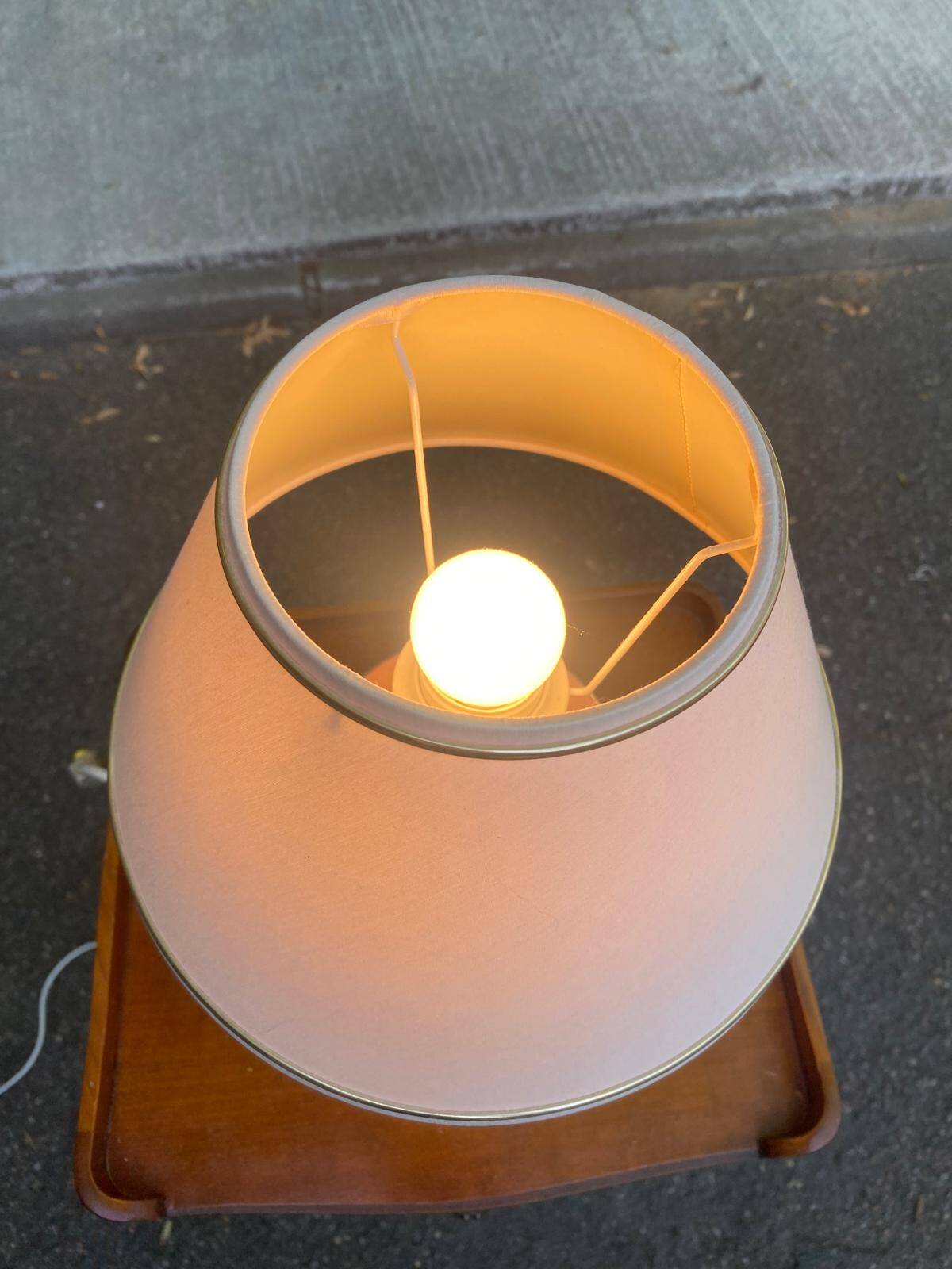 Vintage table lamp in crackled ceramic