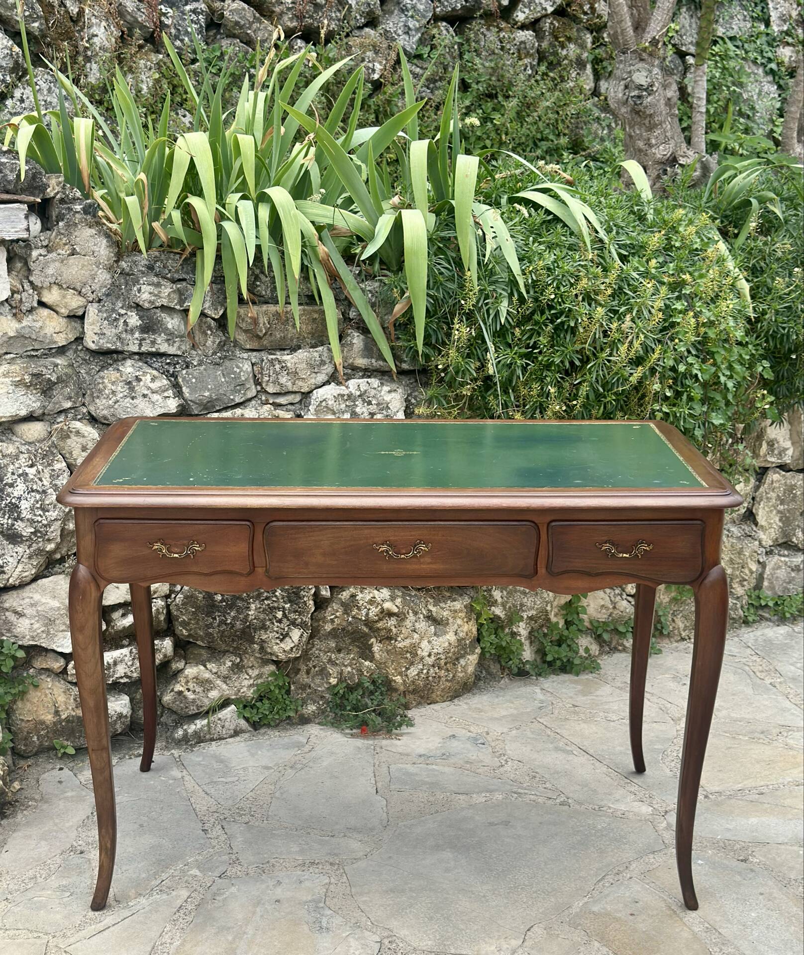 Small Flat Desk in Solid Wood in Louis XV style.