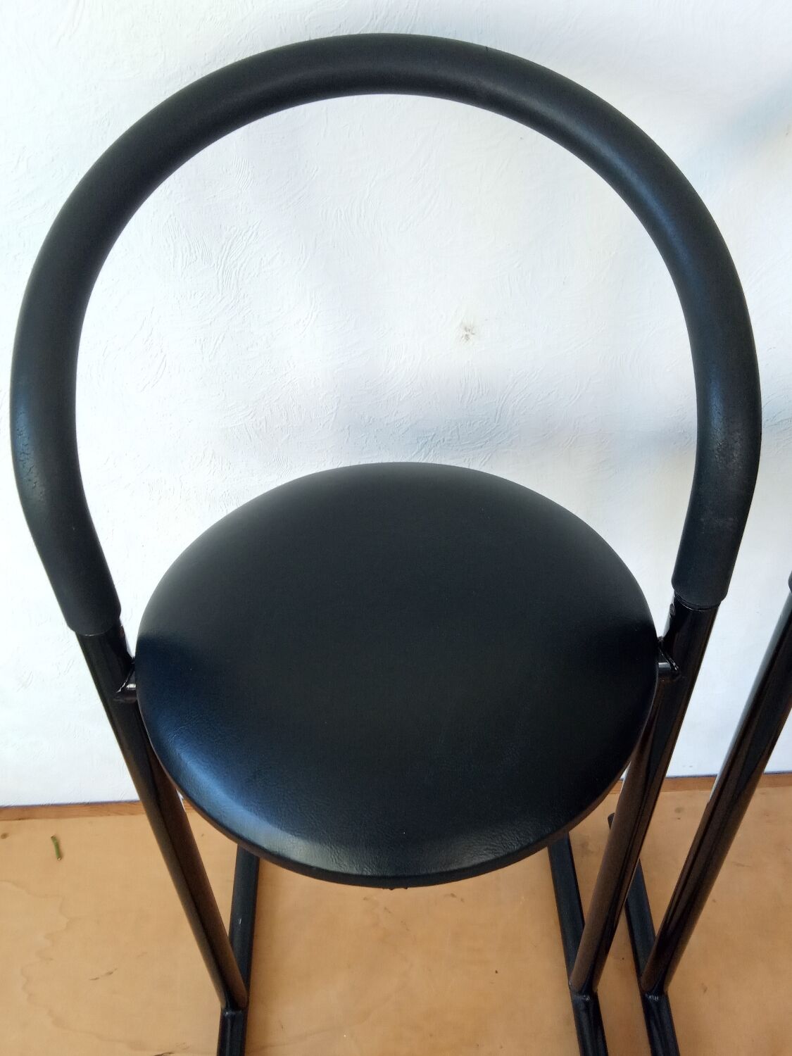 Pair of post-modern bar stools, Amisco, 1980s