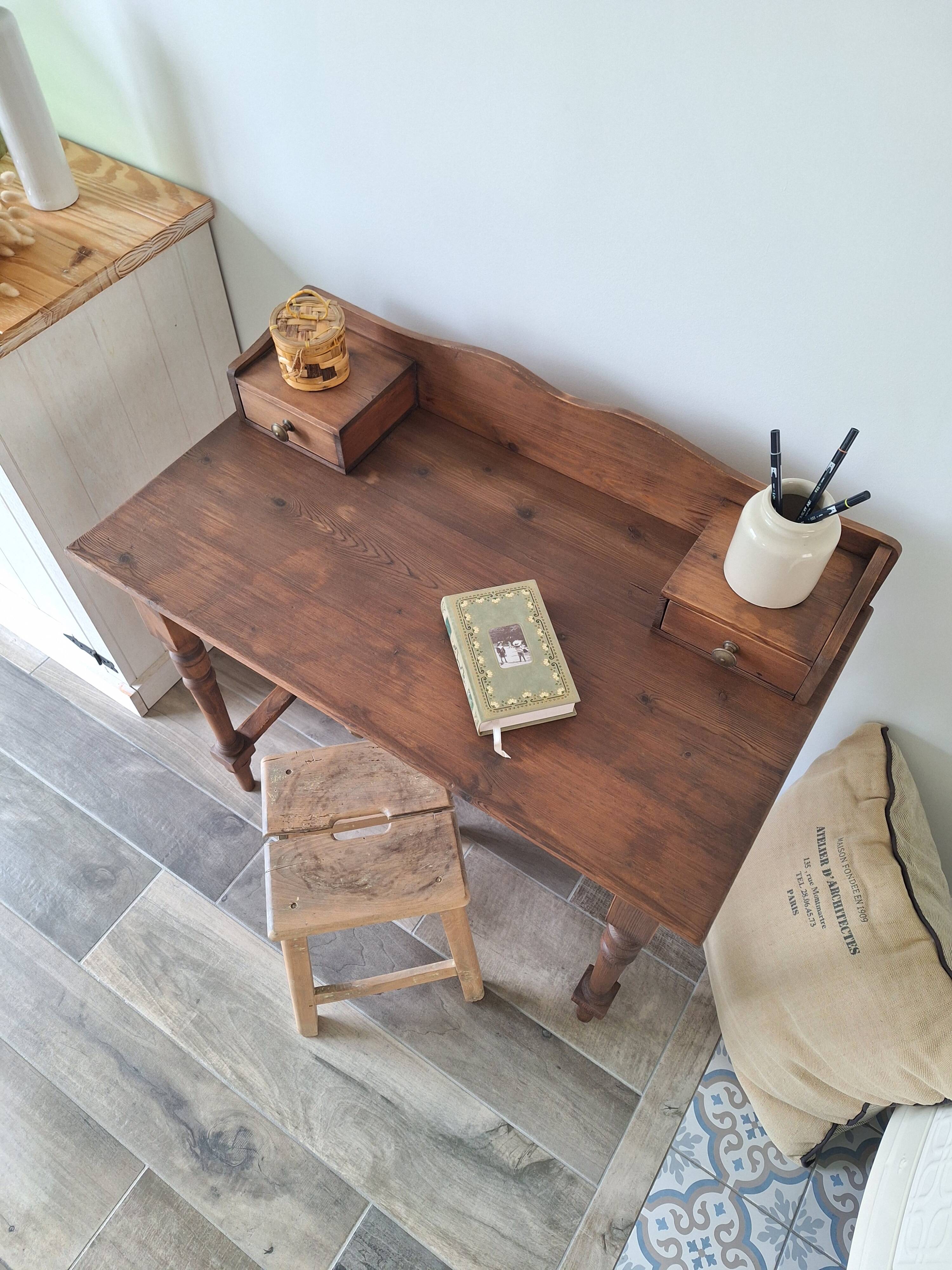 Antique solid wood desk with tiers – metal handles