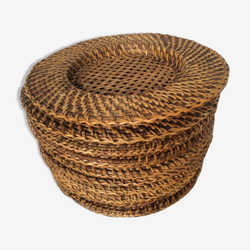 Ten rattan plates, basketry, wicker