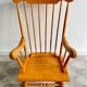 Rocking-chair en bois vintage