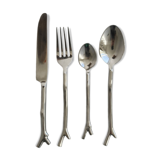 Set de 20 couverts en métal argenté brillant