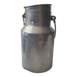 Pot à lait métal