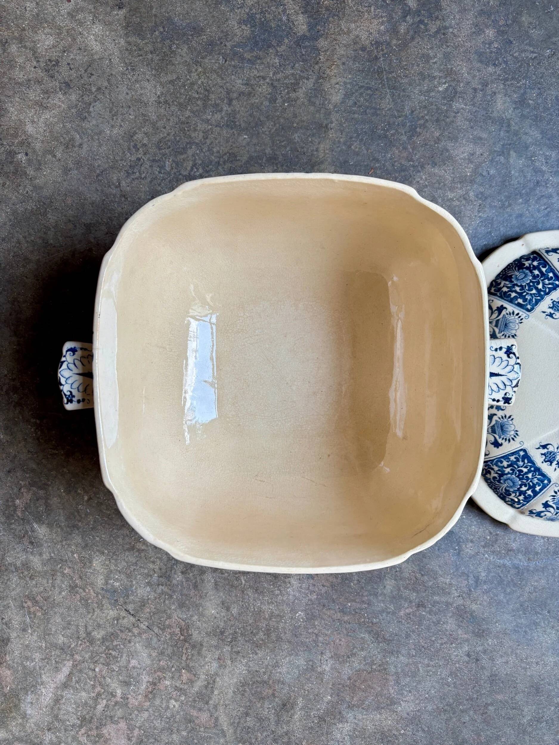 Gien ironstone soup tureen, "Blue Ibis" service.