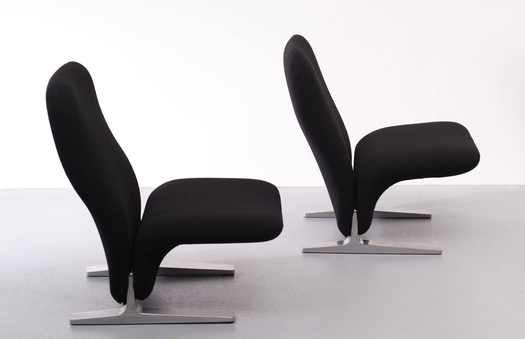 F780 Concorde Lounge Chairs by Pierre Paulin for Artifort in New Upholstery