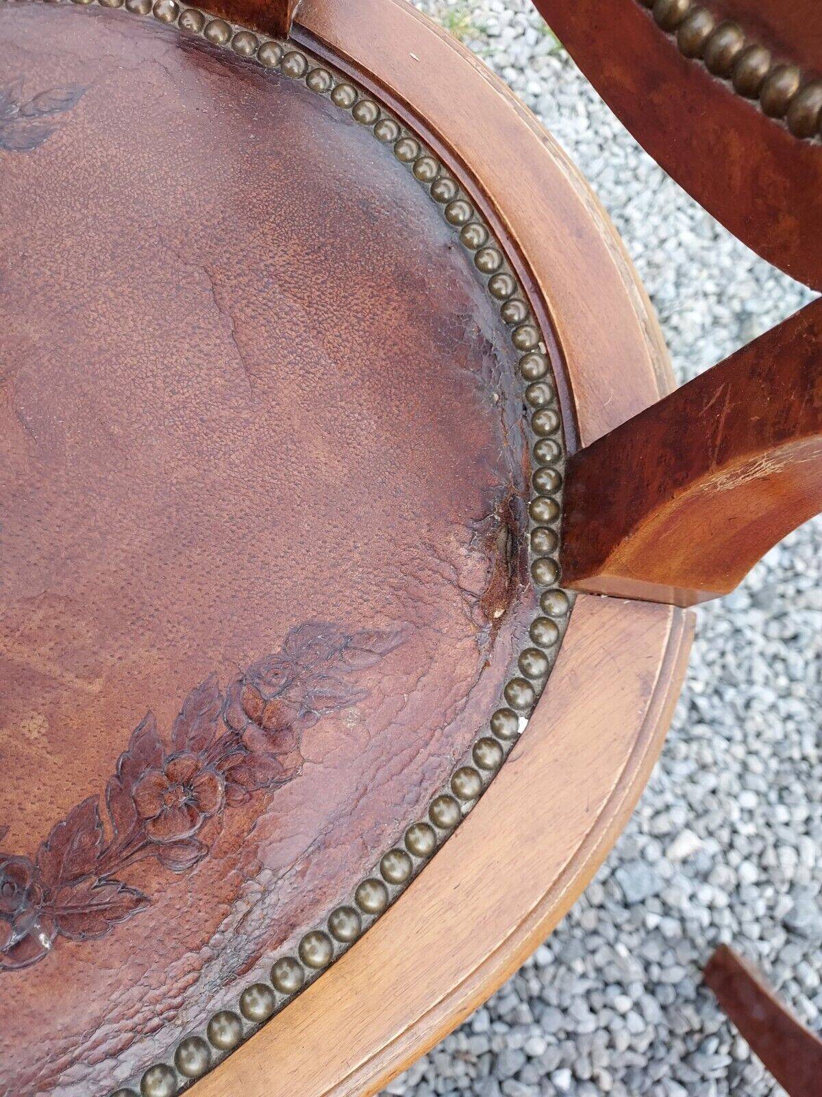Chaises style Louis XVI en acajou x 6