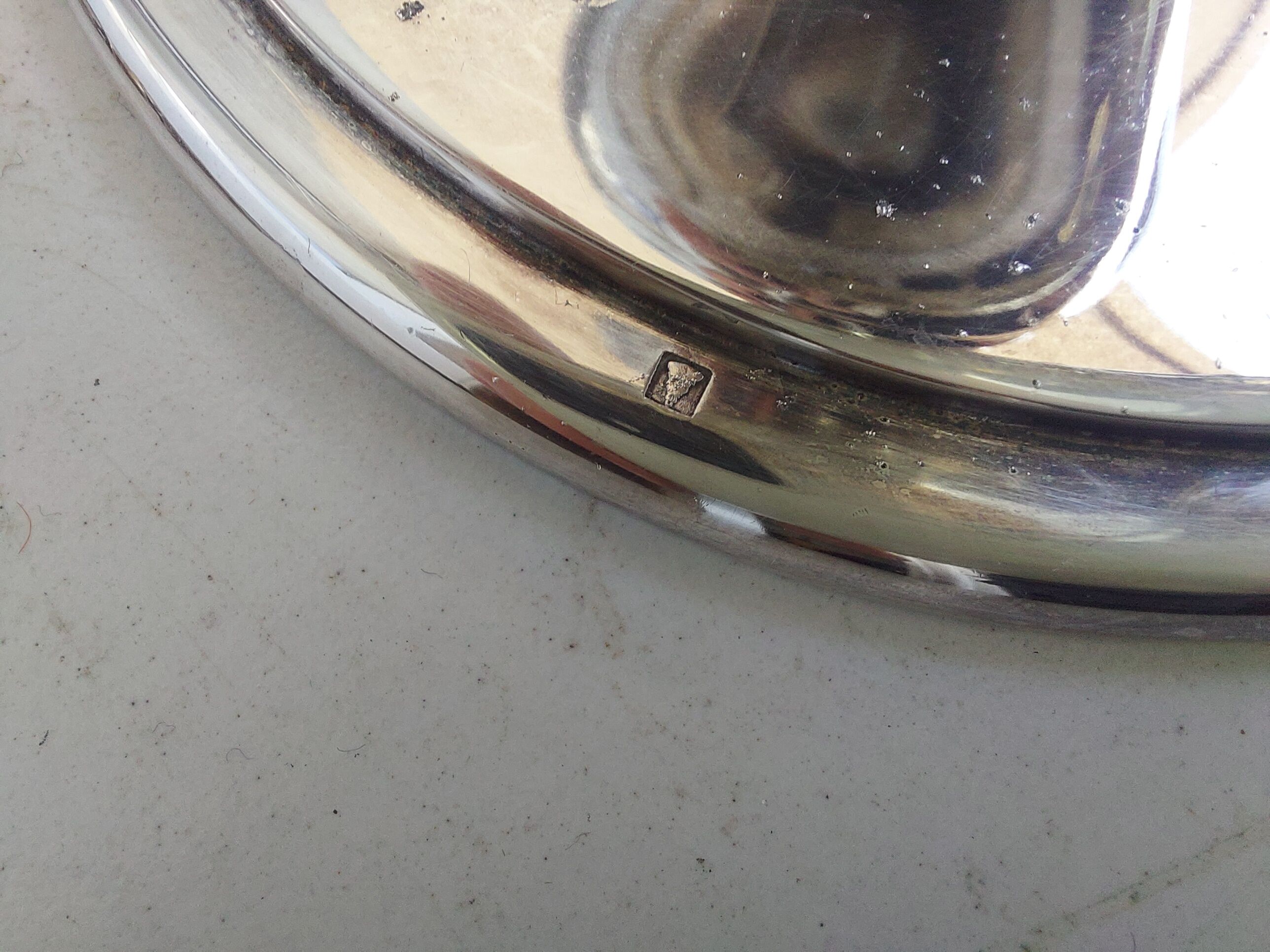 Silver metal design candle holder