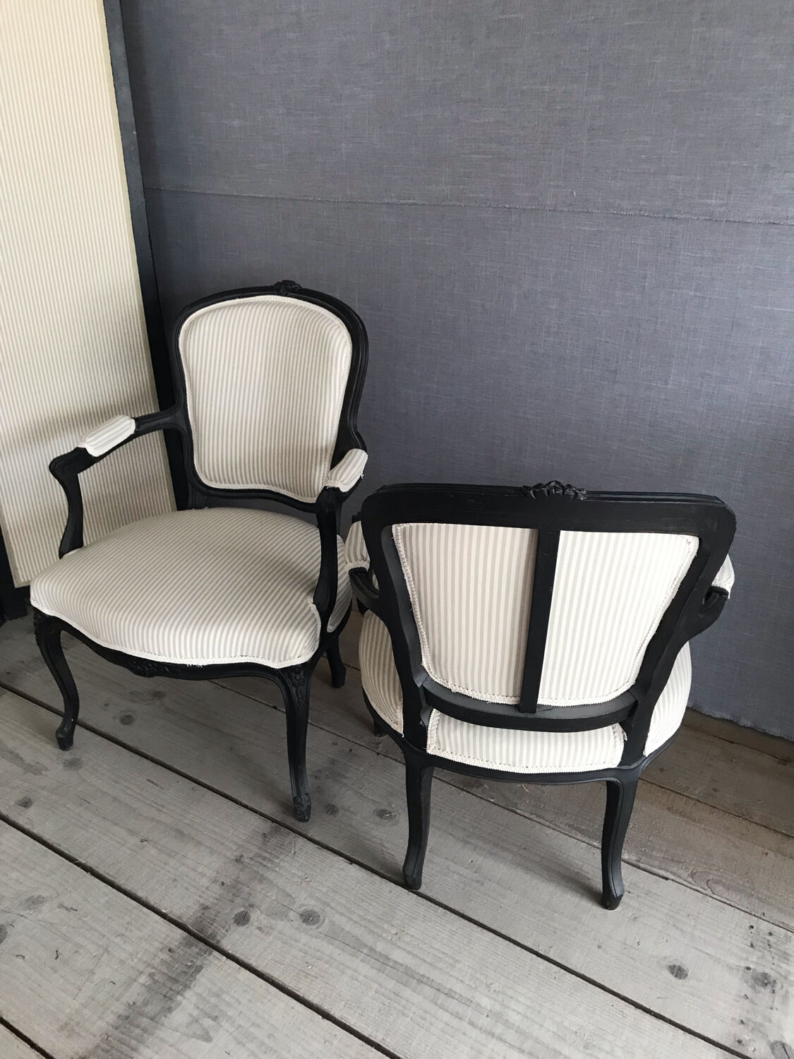 Pair of convertibles striped fabric