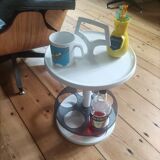Vintage flair portable bar