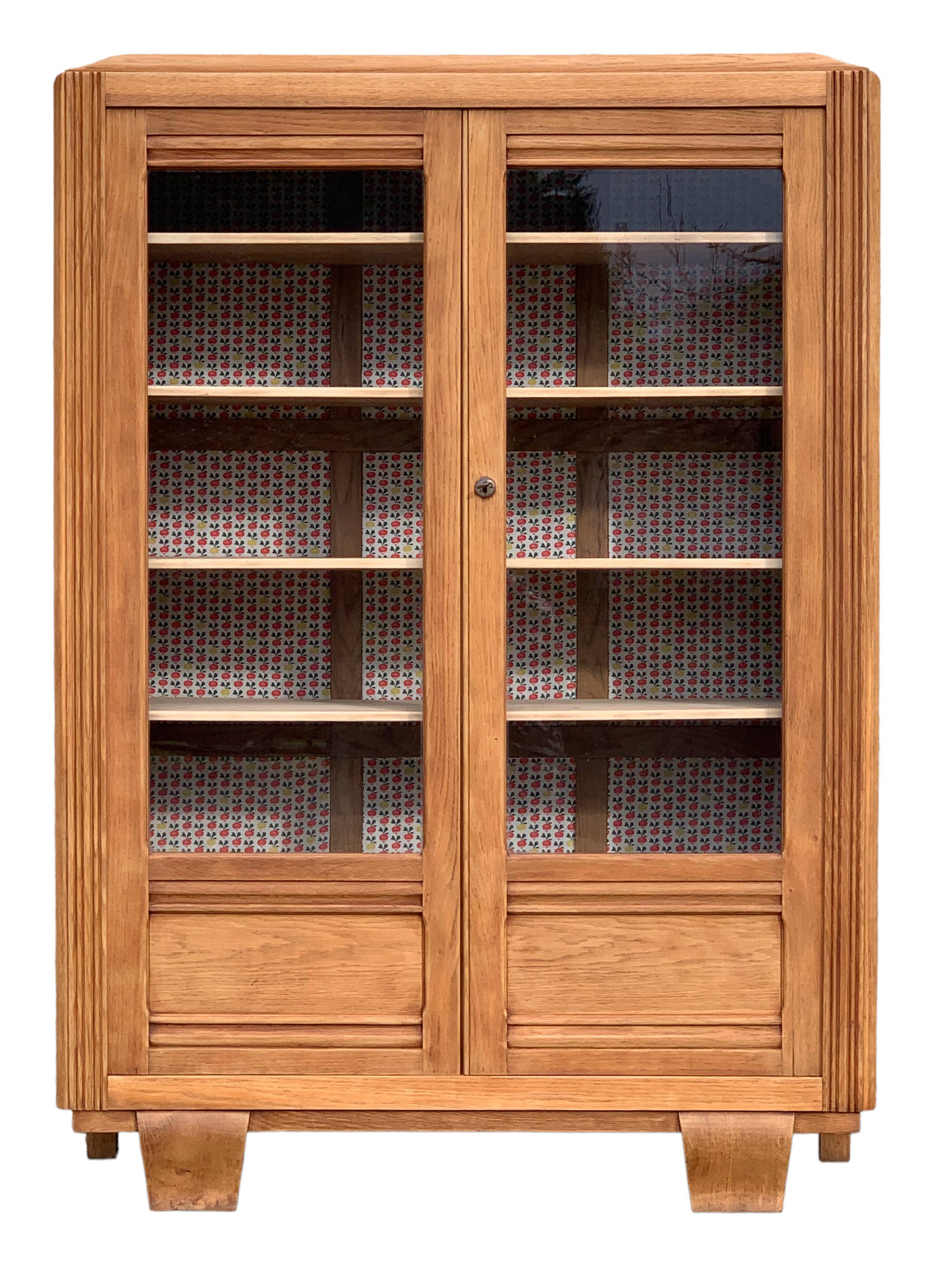 Parisian glazed wardrobe 1930 raw wood