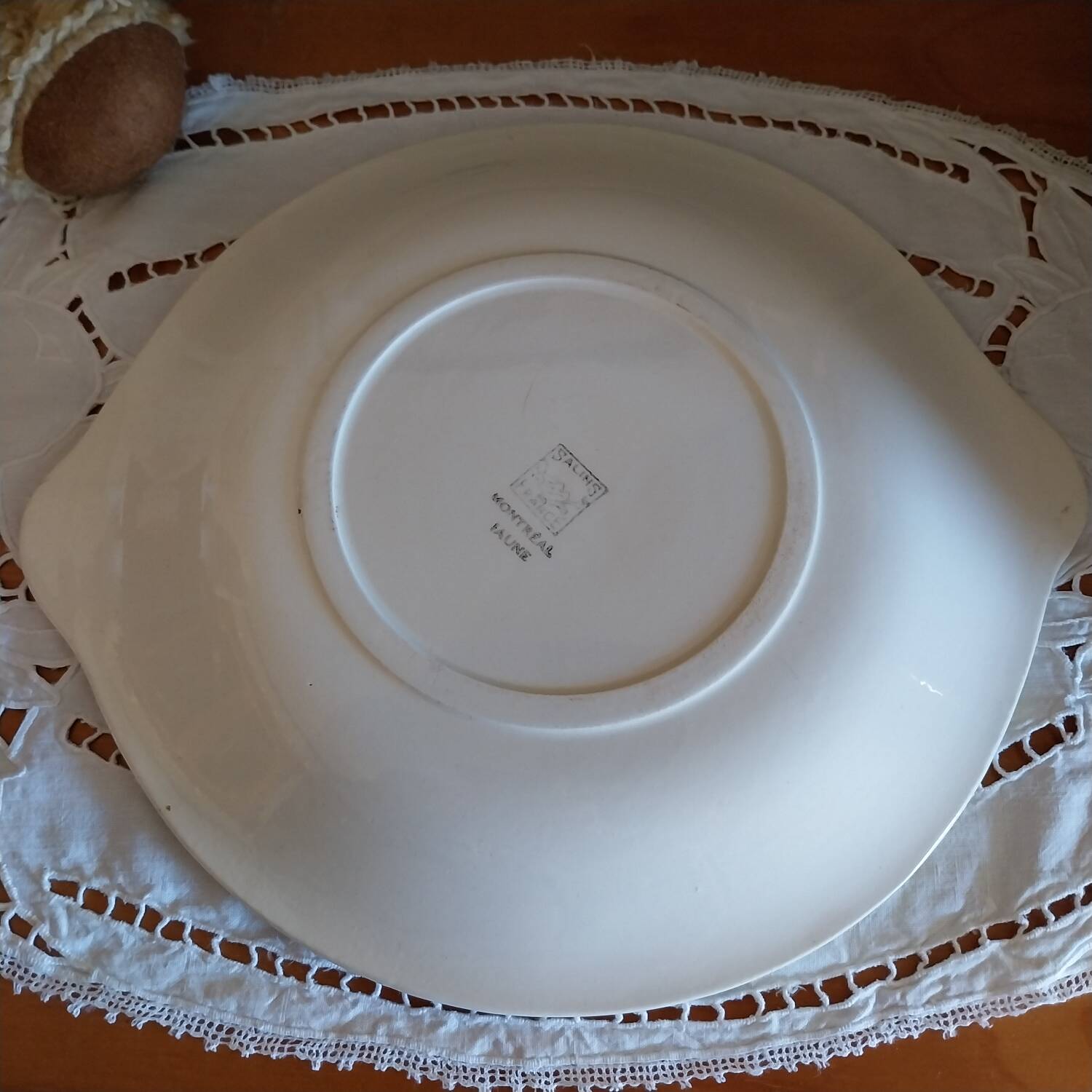 Old Salins cake dish