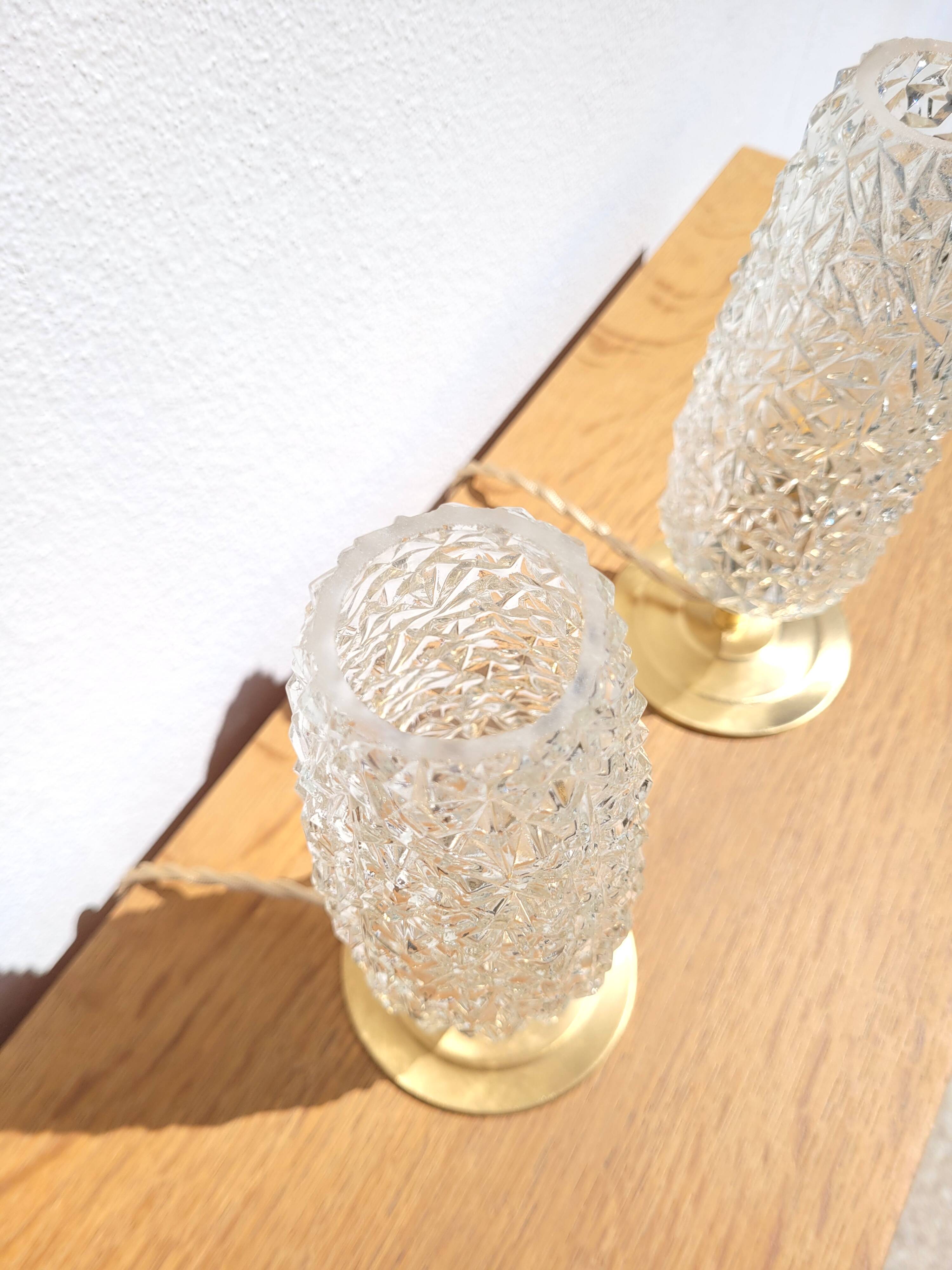 Pair of vintage diamond and brass tulip lamps