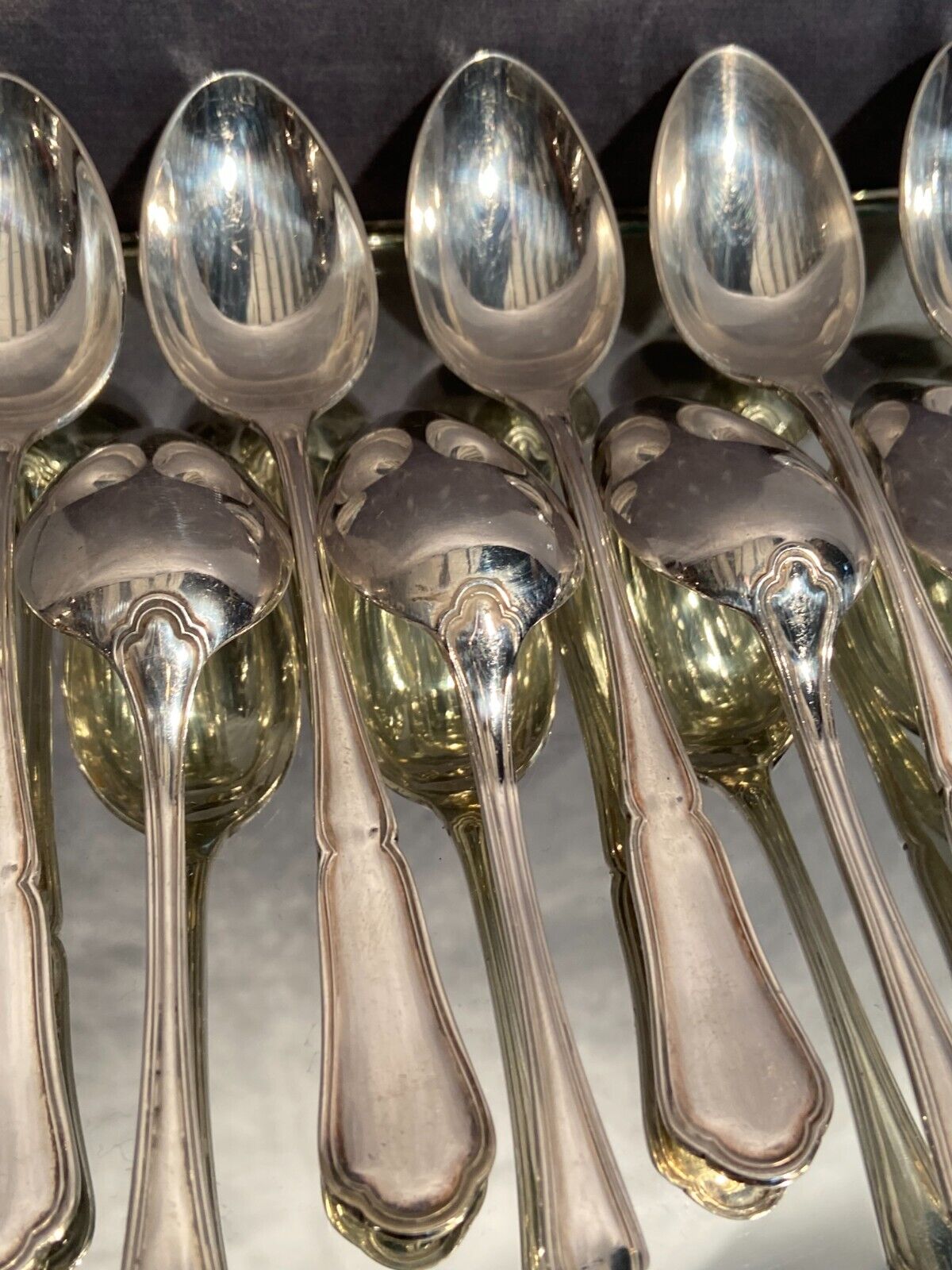 Suite of 10 teaspoons in silver metal model violin net Louis XV