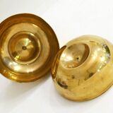 Small box golden apple