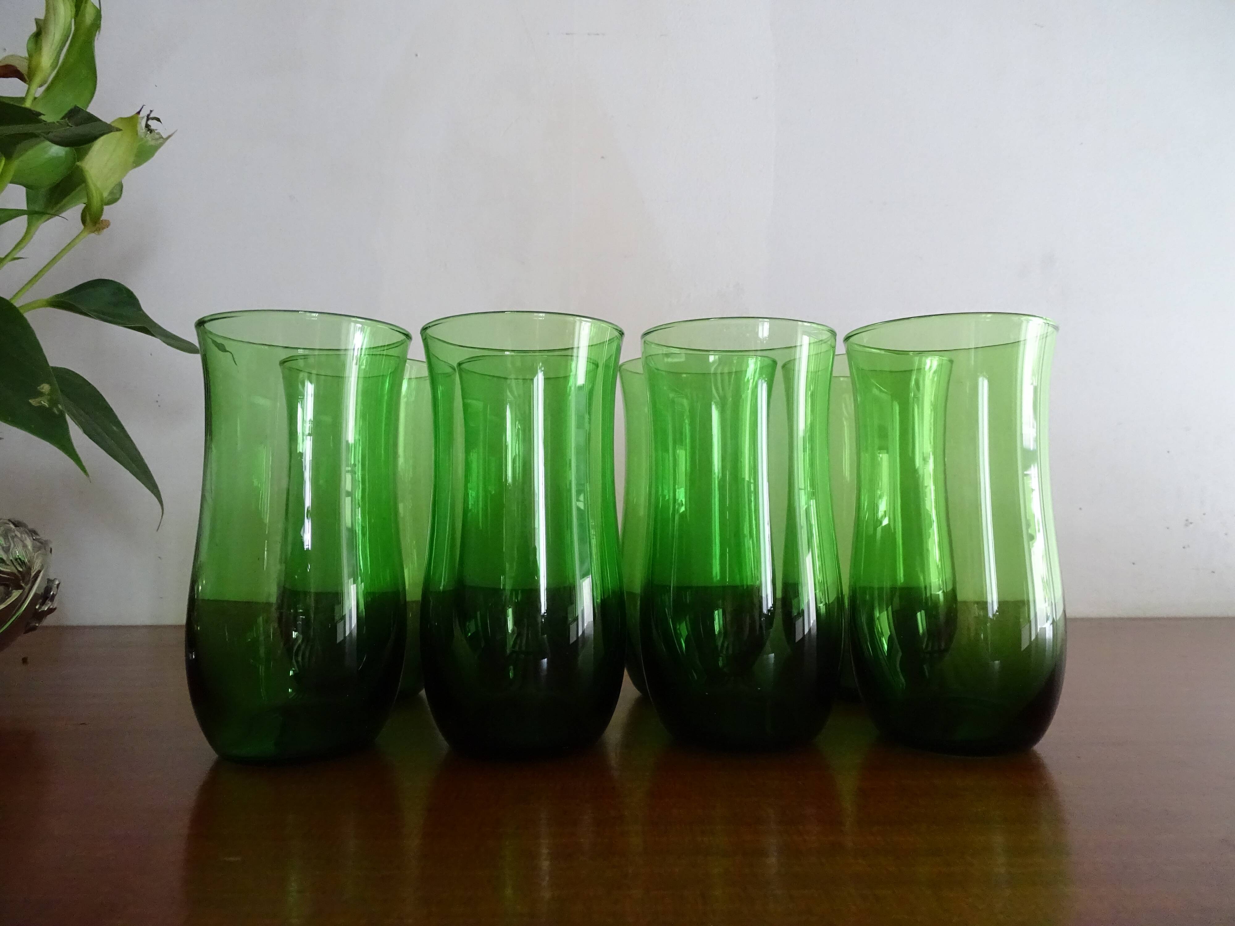 8 glasses water blown glass vintage green