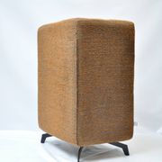 Cabinet — un objet de rangement sculptural fait à la main par Zachte Zaken.