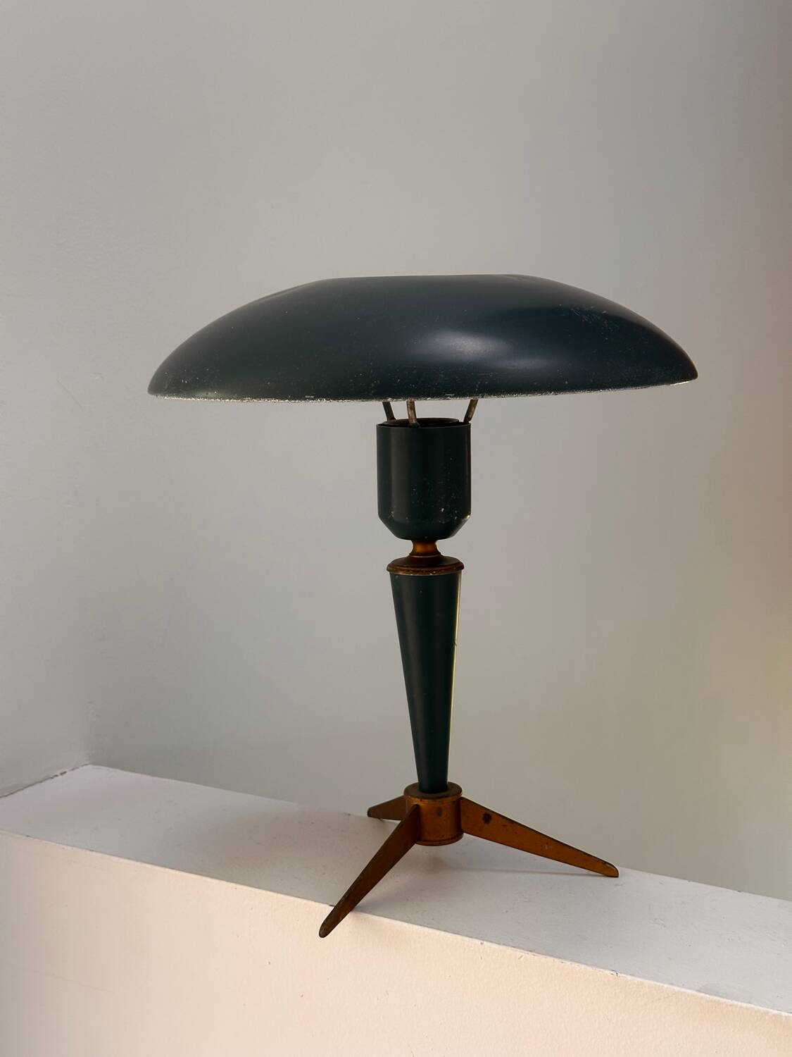Lampe ‘bijou’ par Louis Kalff 1950