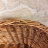 Oval wicker basket with handles