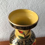 Pair of large Japanese vases