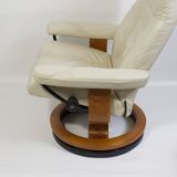Stressless relaxation chair Consul (M) Classic in teak and ivory leather, Norway