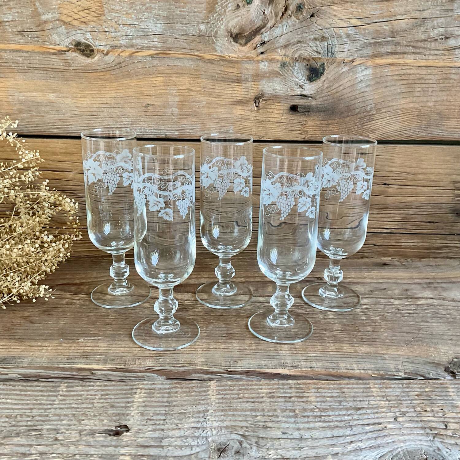 5 vintage grape flutes