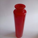Vase en verre vintage rouge