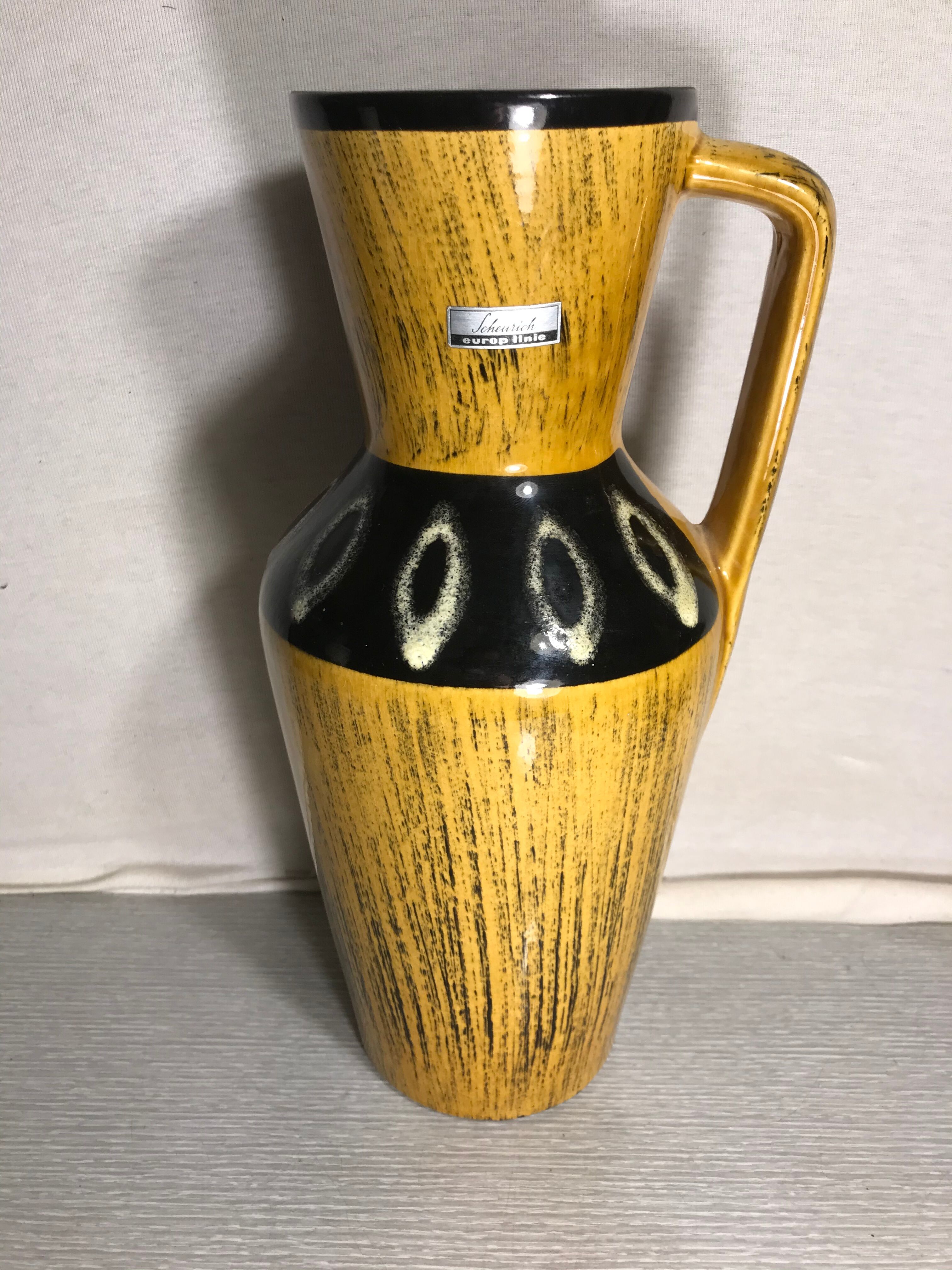 Former vase Scheurich europ linie ceramics beige - black - anse germany vintage