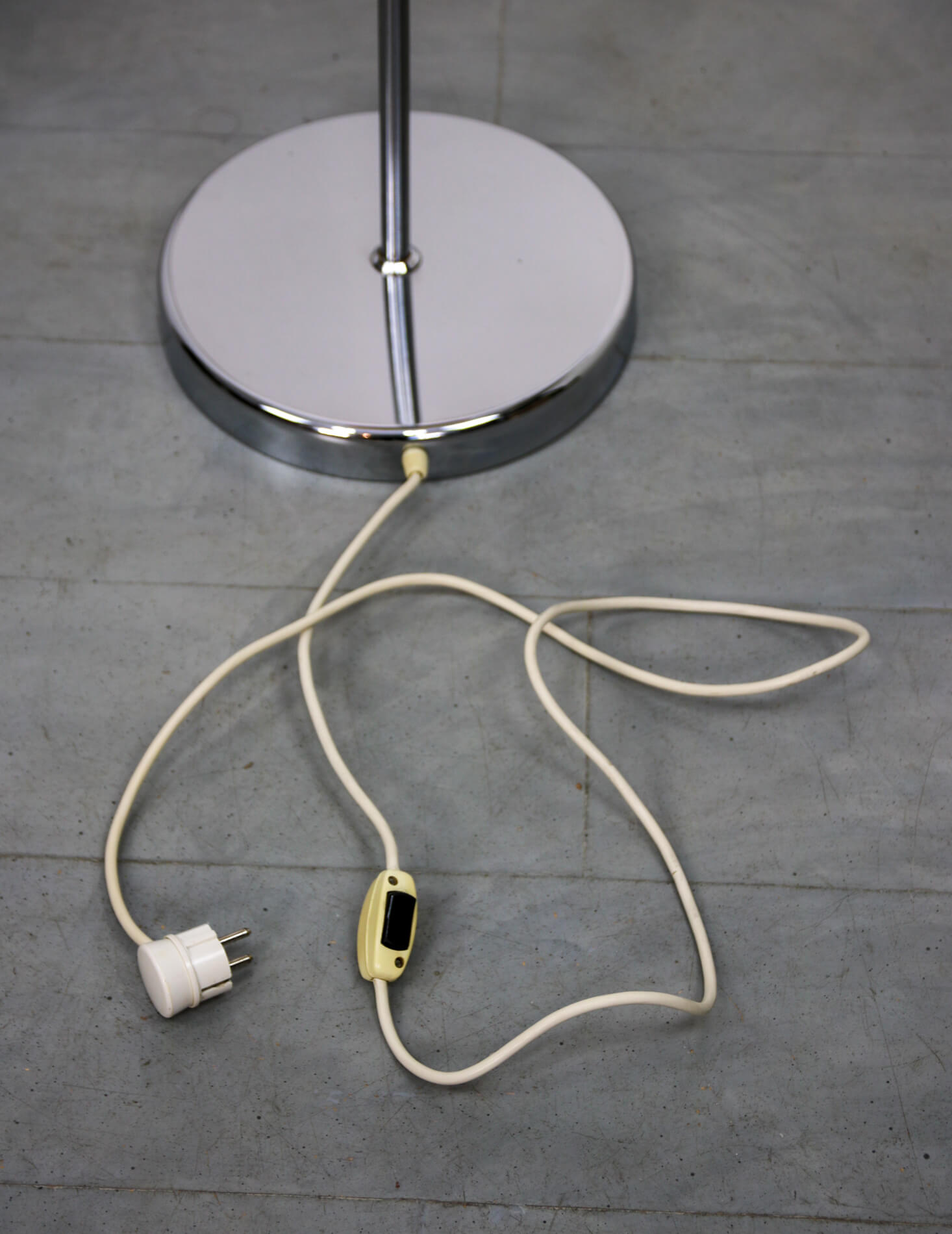 Lampadaire italien par Luigi Massoni pour Meblo