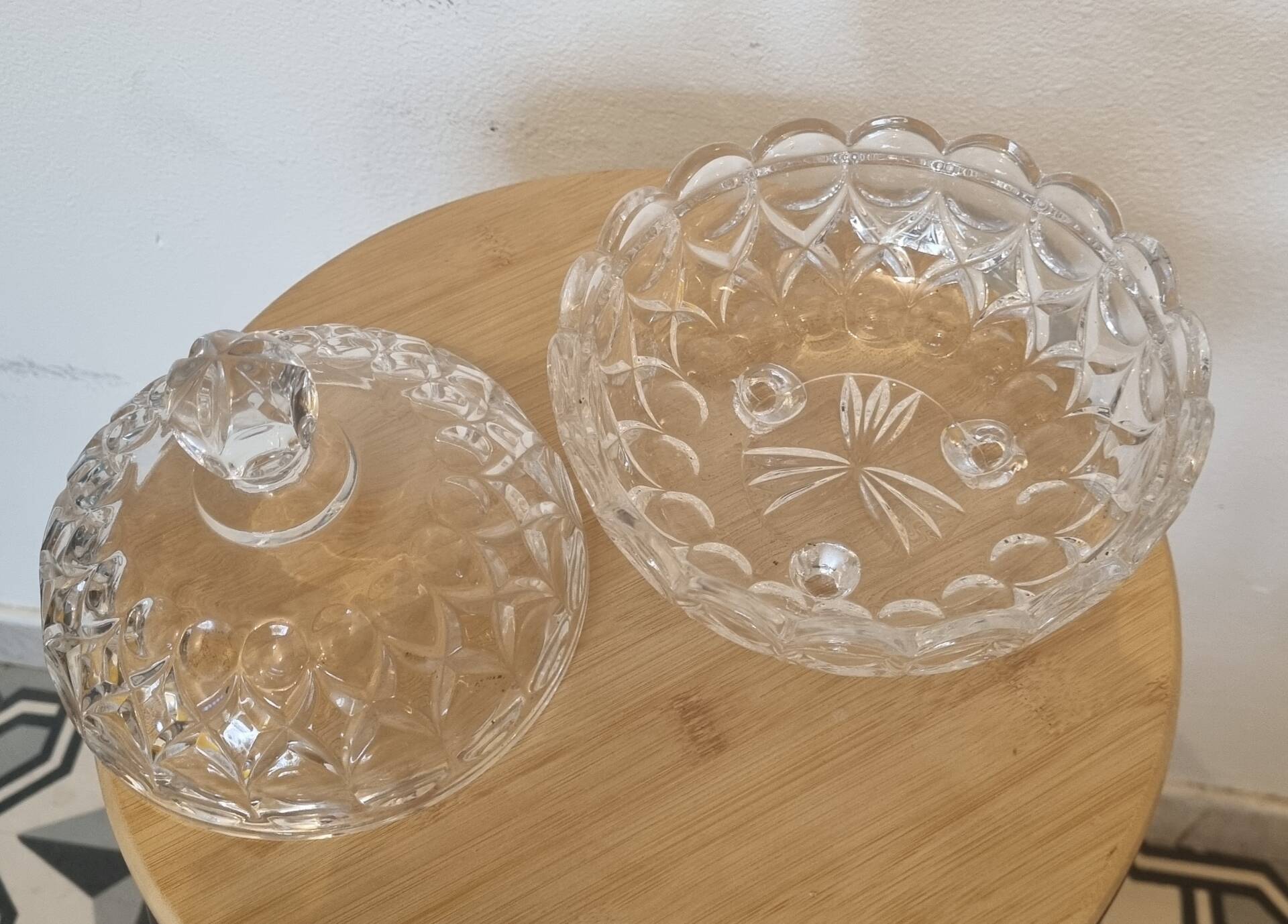 Bonbonnière en verre de 1980