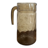 Carafe en verre fumé