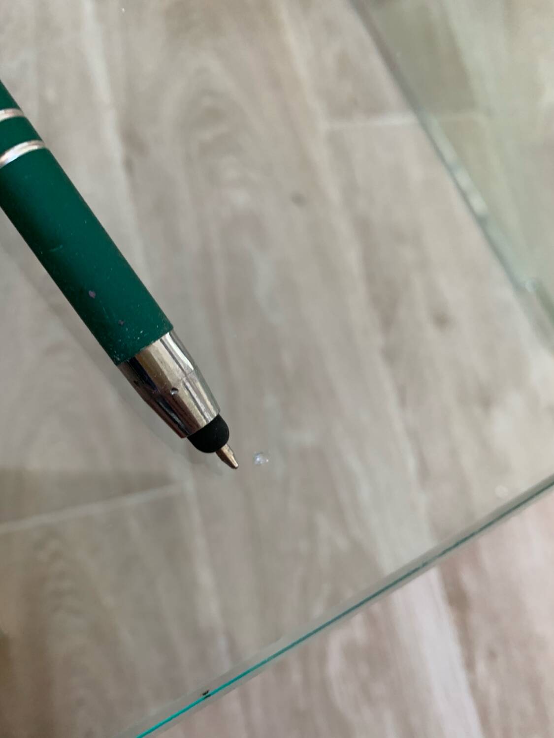 Curved glass coffee table