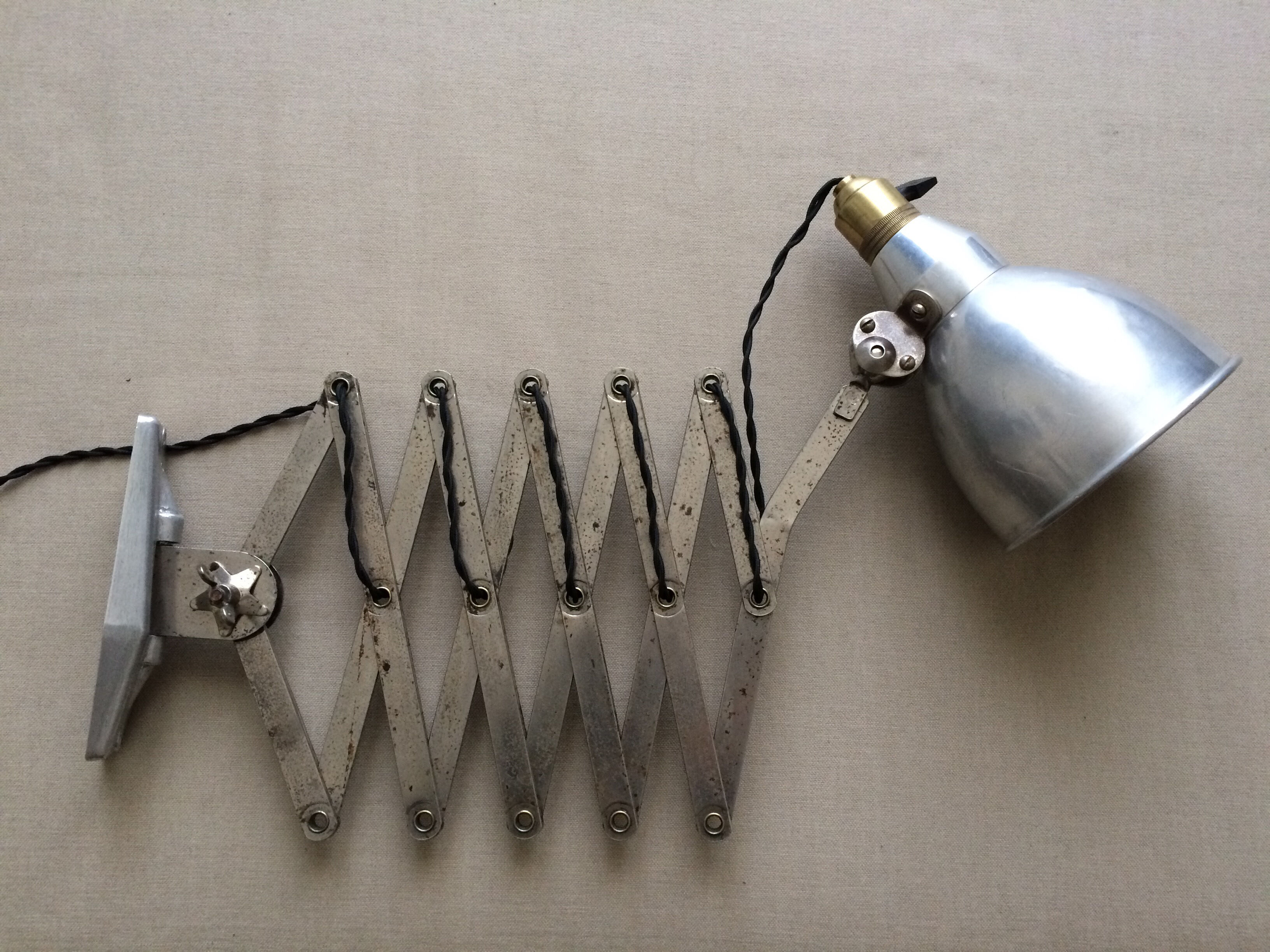 Applique scissors lamp Mazda1940/1950 accordion workshop