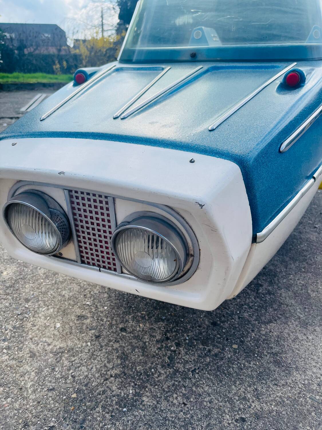 Space shuttle godbille ride subject