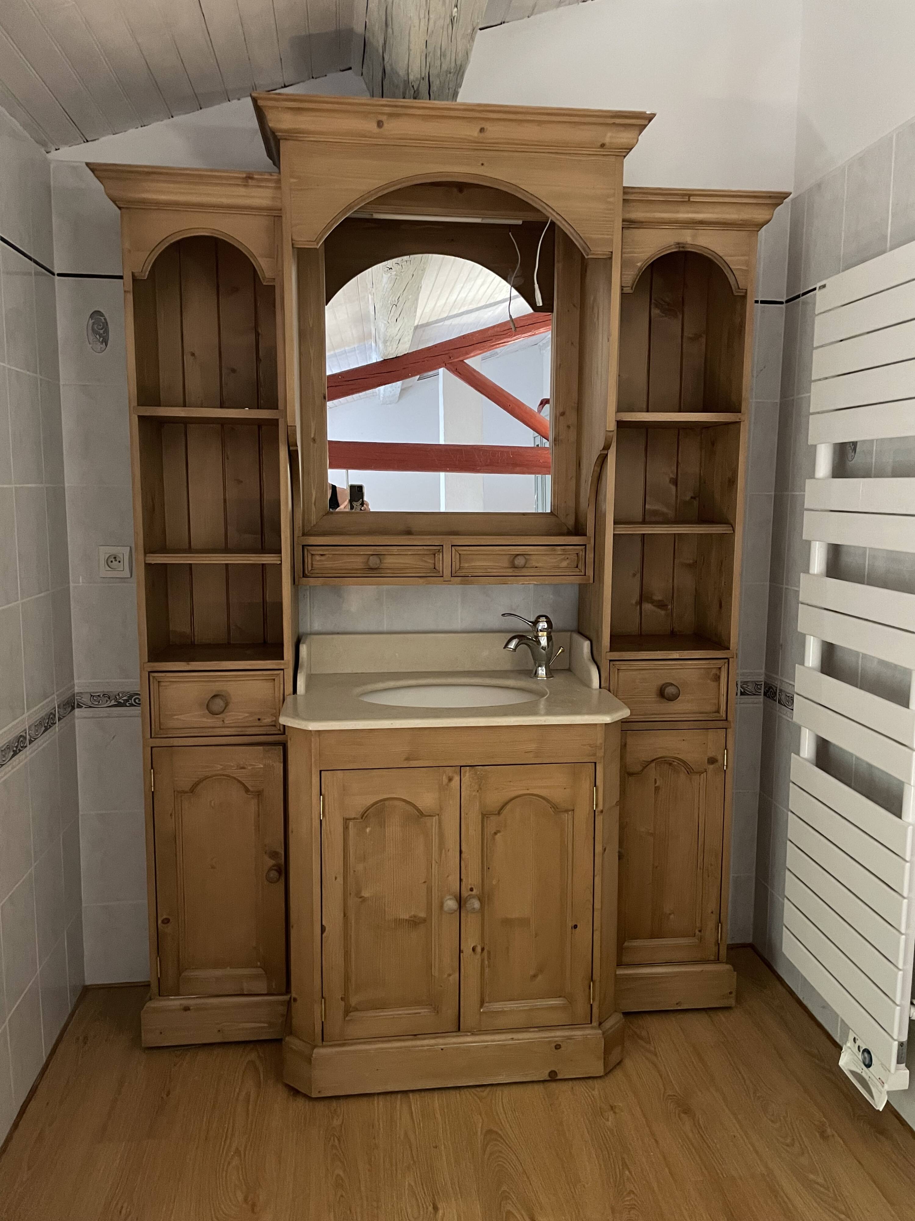 Meubles salle de bains Interieurs