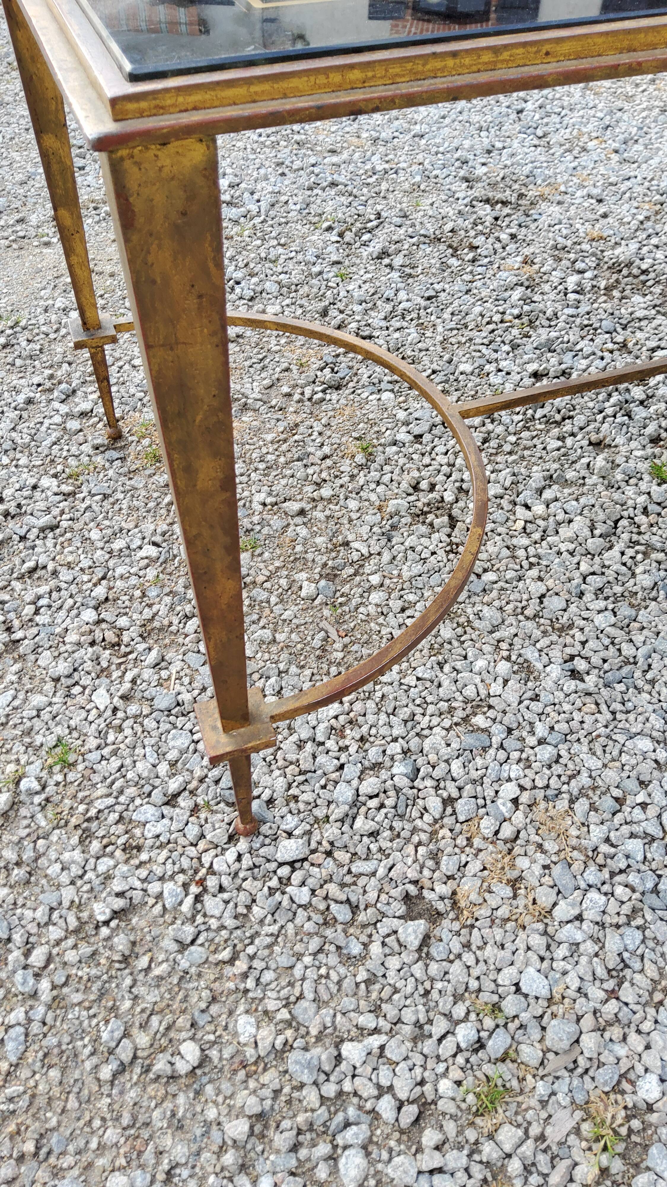 Ramsay's 1950s coffee table