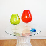 Table low round and white vintage rattan bamboo