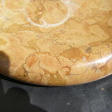 Marble centerpiece, picks up change