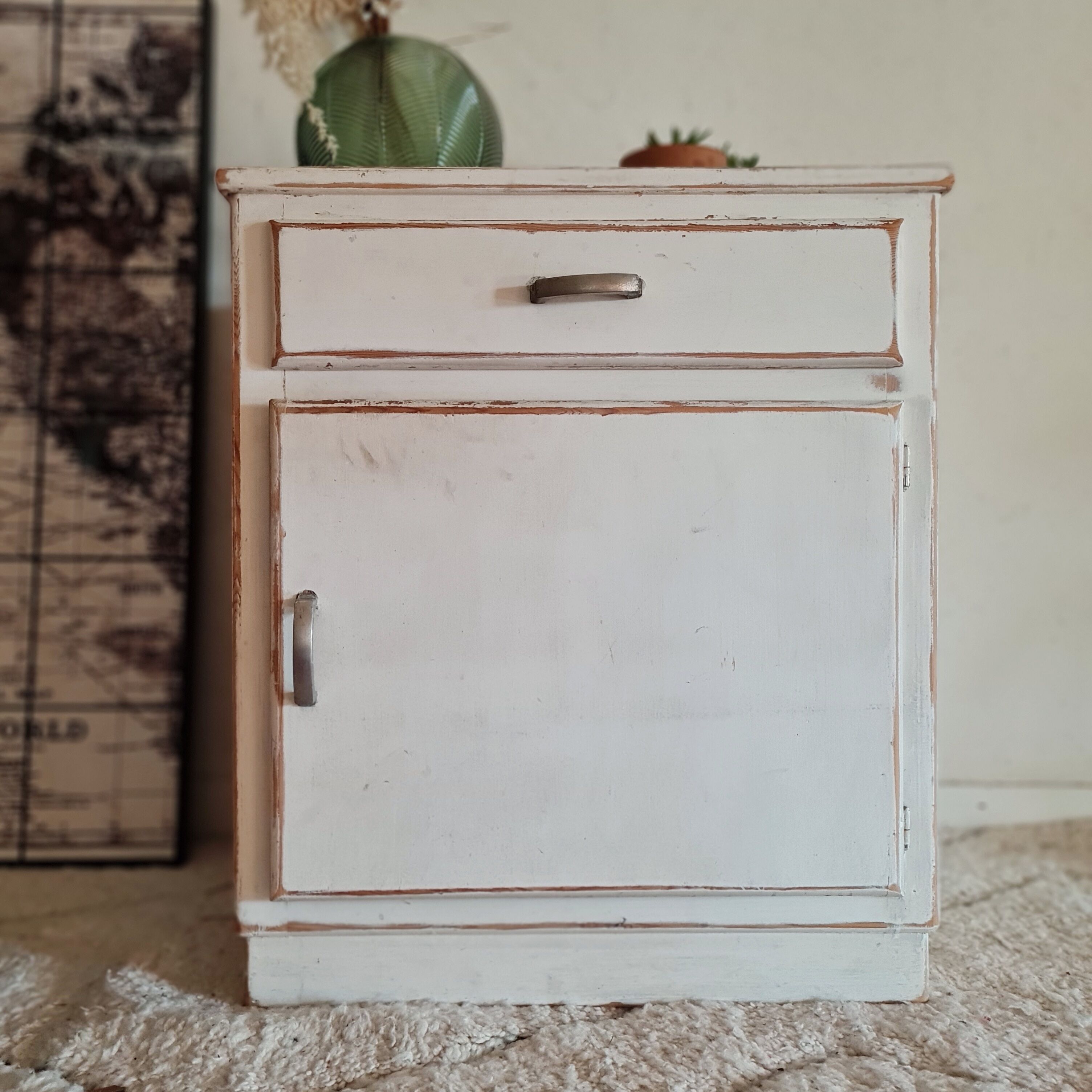 Buffet - bahut blanc ancien blanc patiné