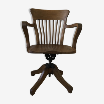 American Swivel and tilting armchair