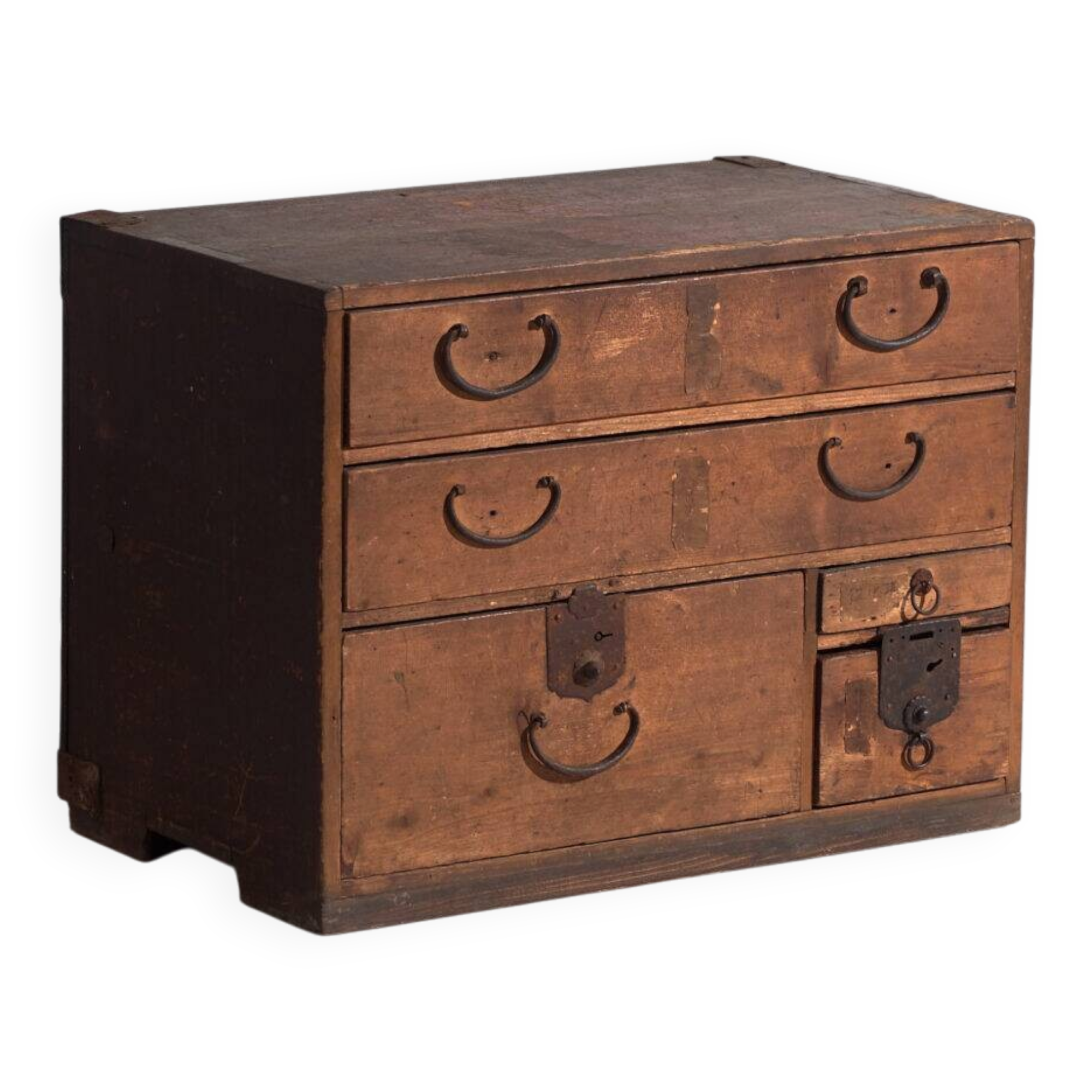Antique Japanese tansu chest – Japan, circa 1910