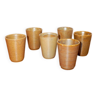 Brown mid century modern country stoneware grès coffee cups with white glaze