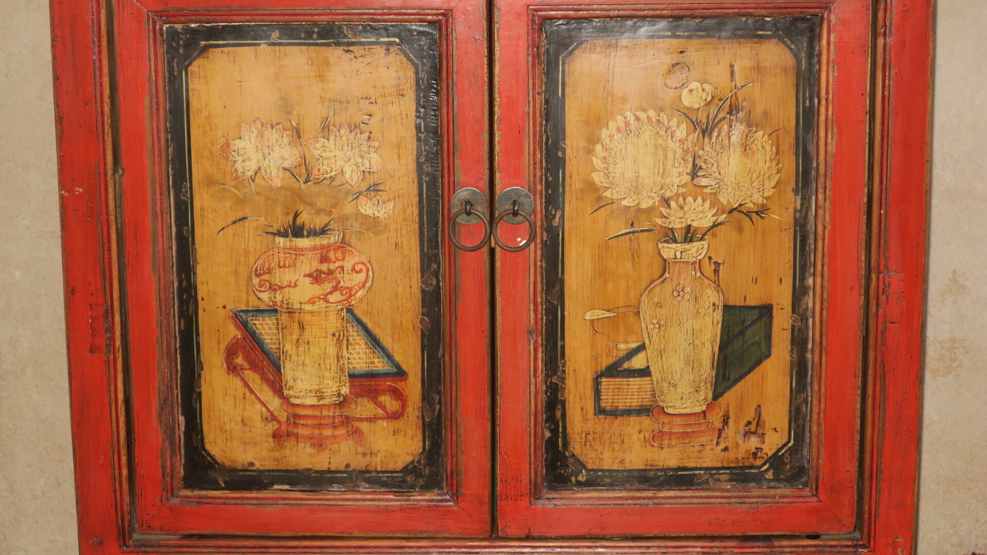 Mid century Chinese painted cabinet with 2 doors and 2 drawers