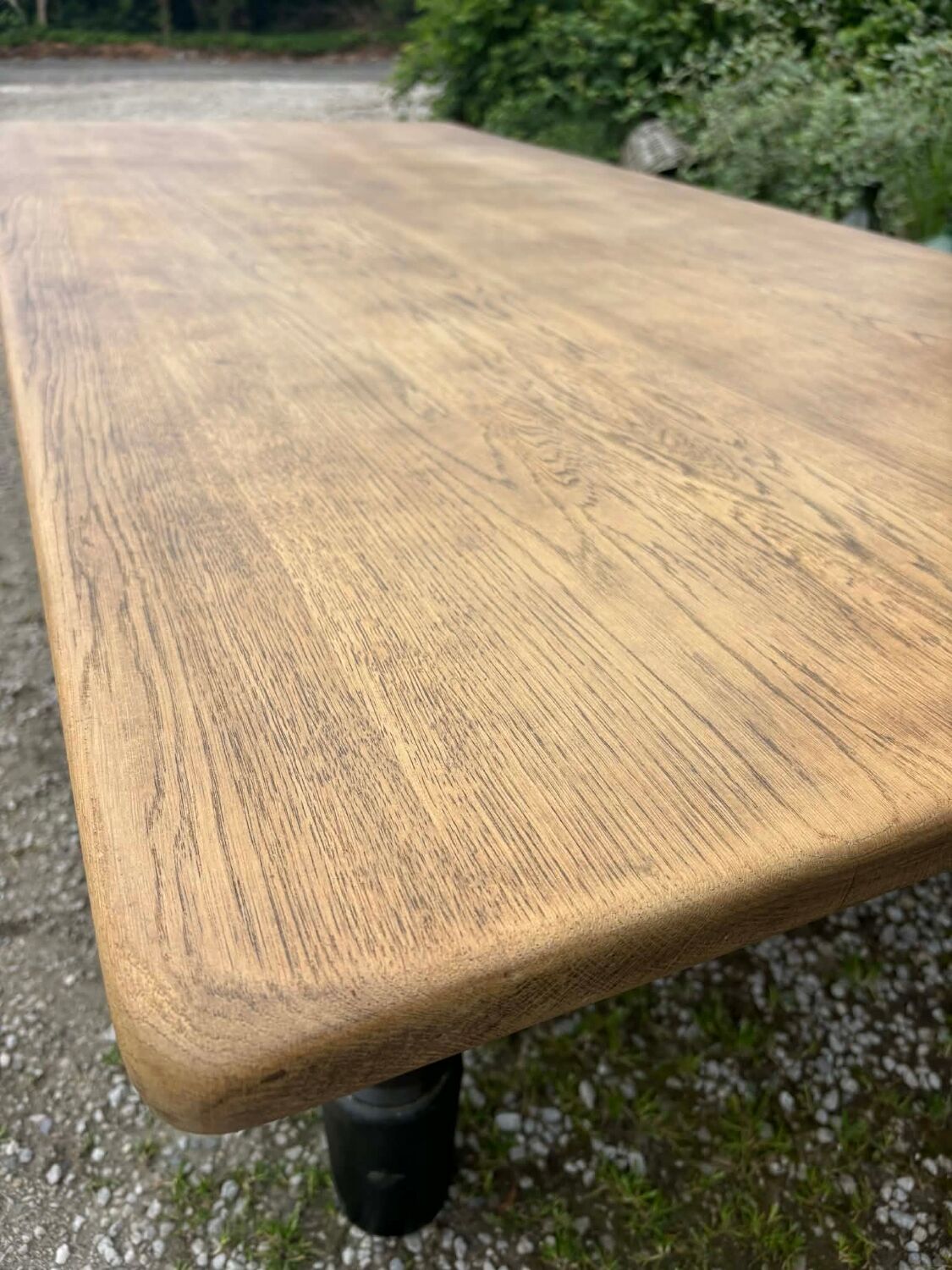 Grande table basse en bois