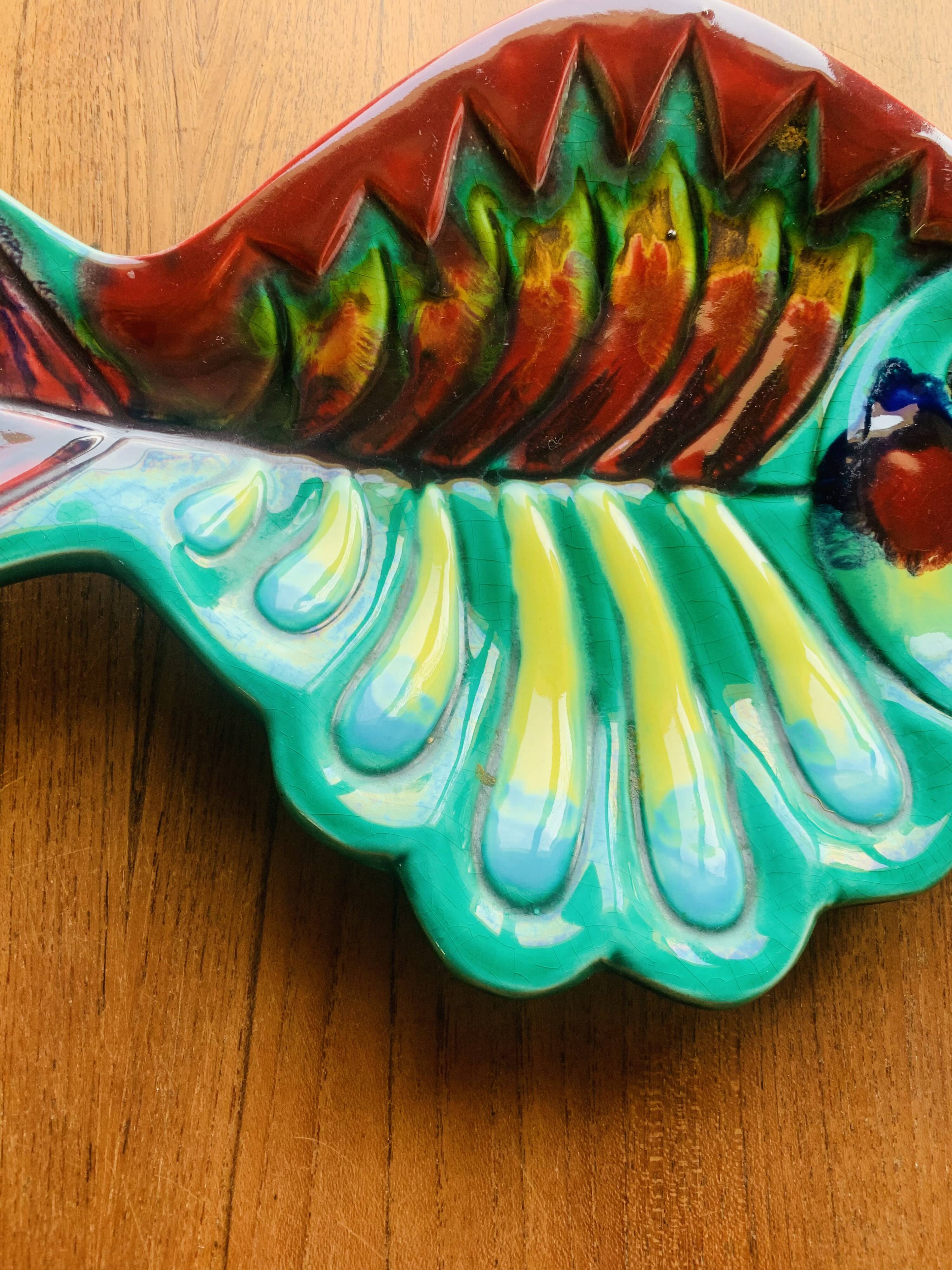 Vintage fish-shaped dish from Cérenne Vallauris