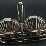 Salt shaker and shell pepper shaker