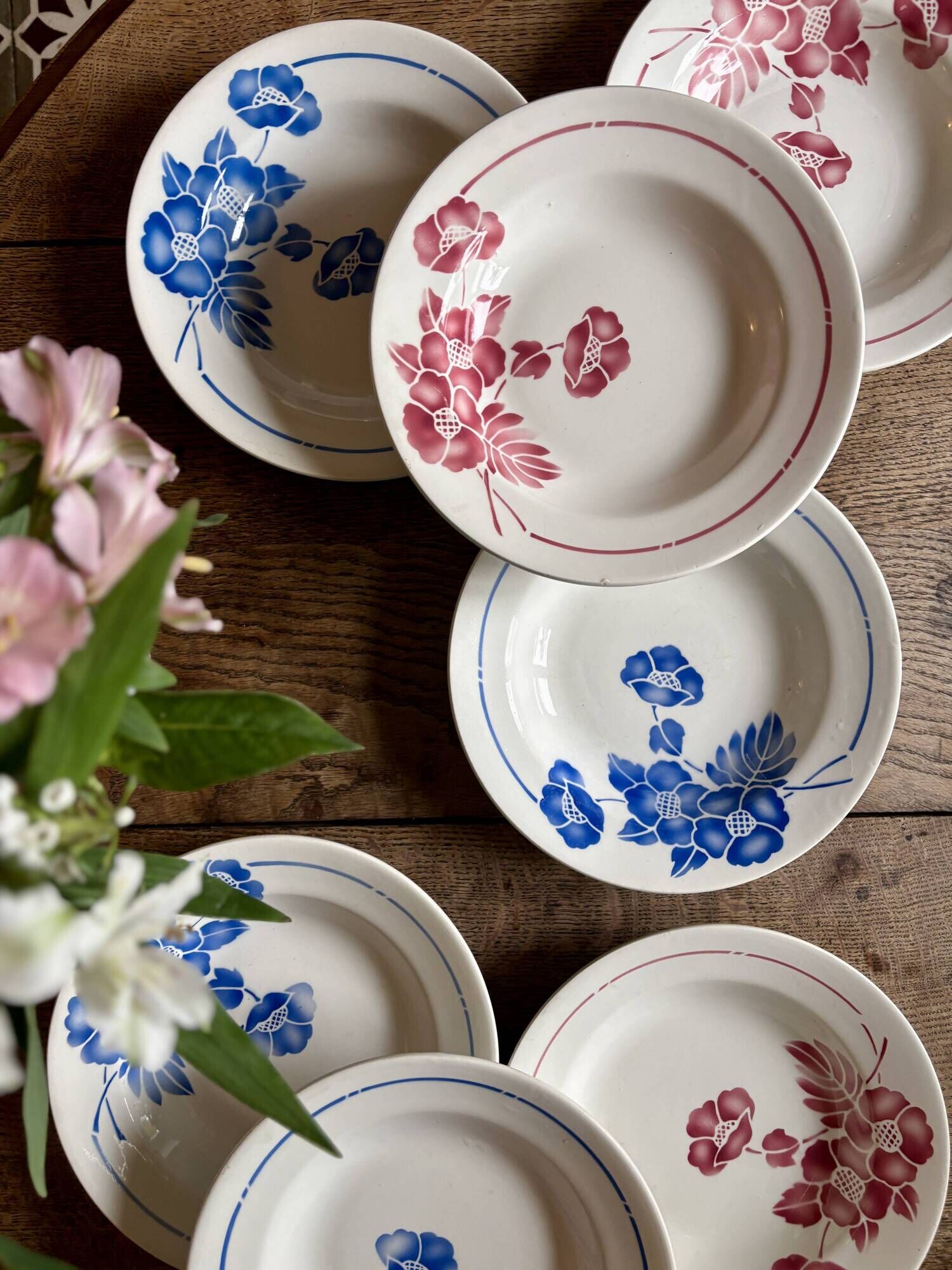 Set of 8 vintage deep plates, Edmond de Saint Amand -